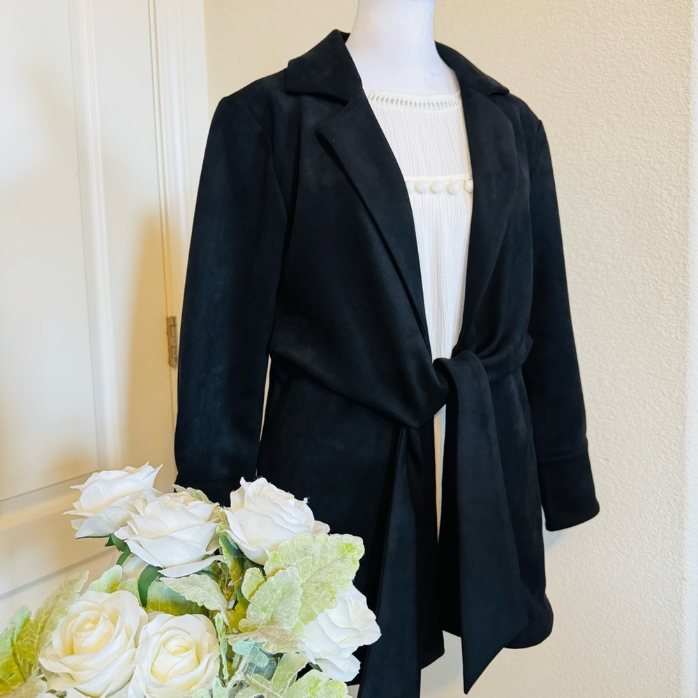 Love Token Elegant Black Trench Coat